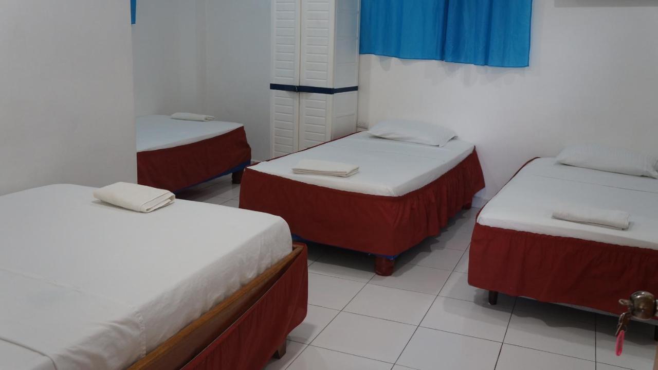 Hostal Marysol Puerto Ayora  Buitenkant foto
